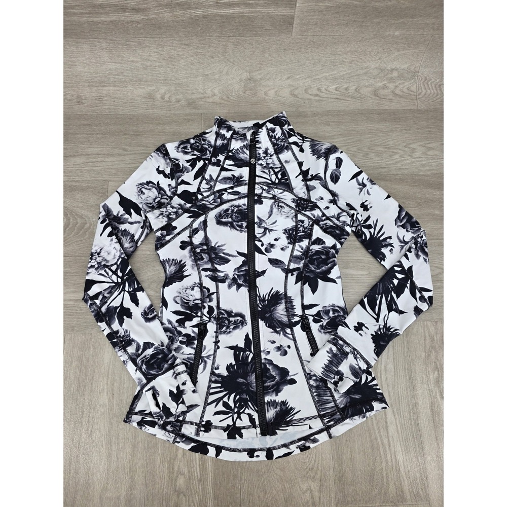 Lululemon Define Jacket Women's Size 8 Floral Sport White Multi Black Rare